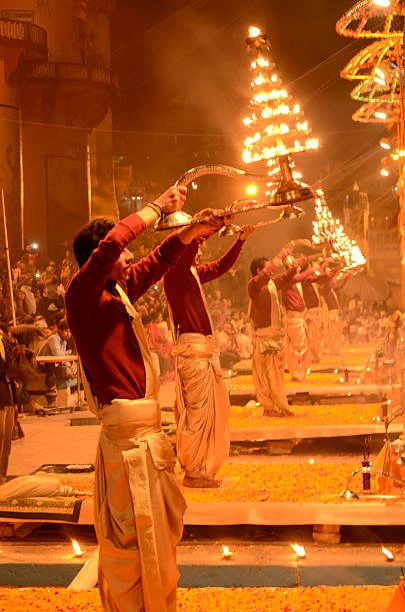 Kashi-Chitrakoot-Ayodhya-Prayagraj Tour trip poster