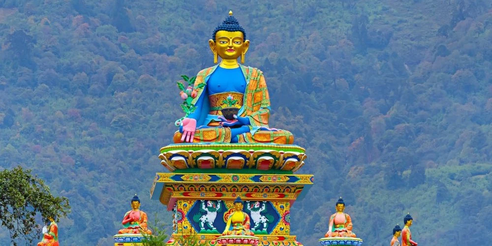 Arunachal Tour Package with Kaziranga trip poster