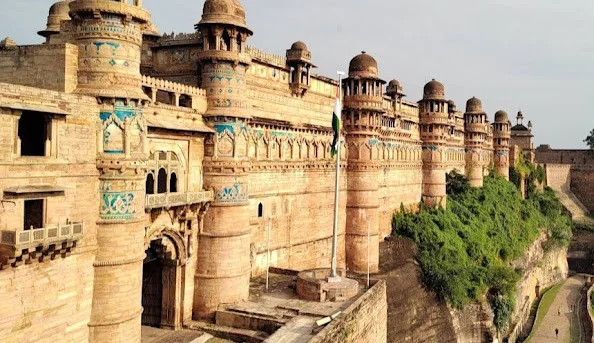 Madhya Pradesh - Gwalior - Orchha And Khajuraho Tour trip poster