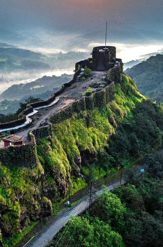 Lonavala - Mahabaleshwar Package trip poster